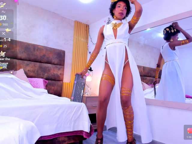 AnnieSanz live cam on BongaCams