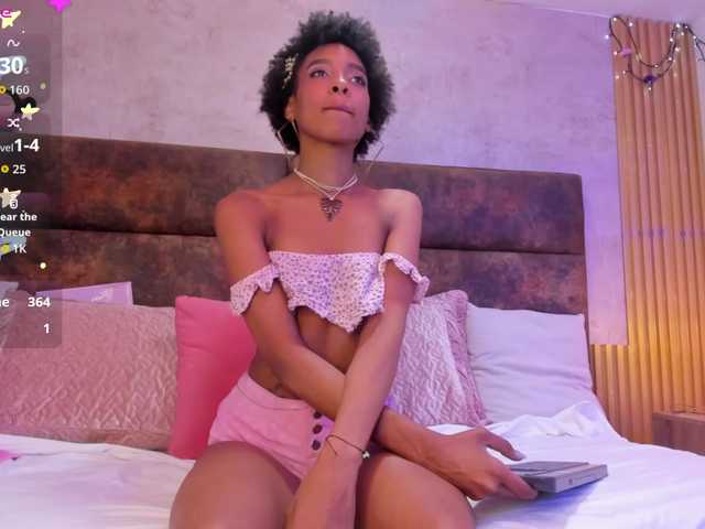 AnnieSanz live webcam show