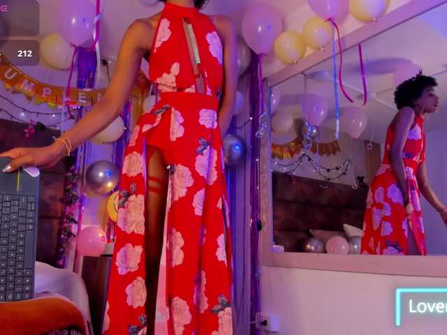 AnnieSanz live cam on BongaCams