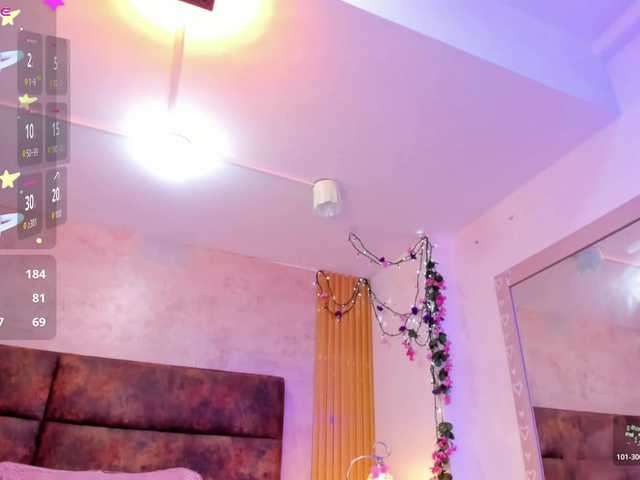 AnnieSanz live cam on BongaCams
