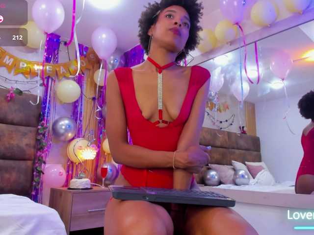 AnnieSanz live cam on BongaCams