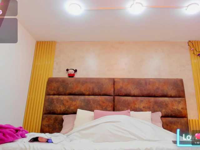 AnnieSanz live cam on BongaCams