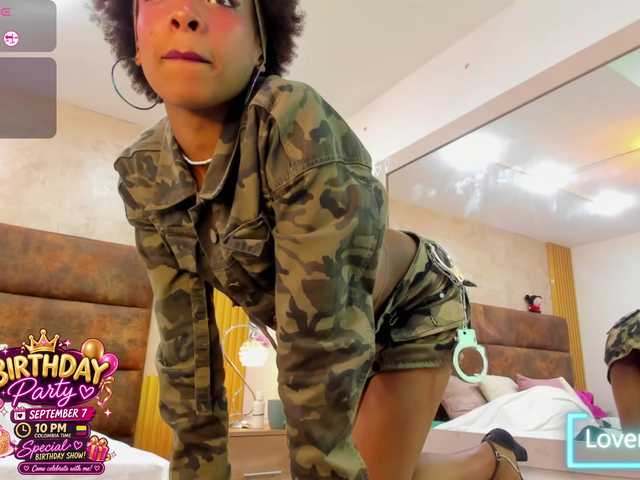 AnnieSanz live cam on BongaCams