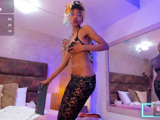 AnnieSanz live cam on BongaCams