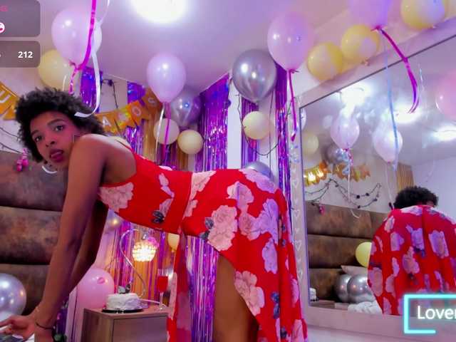 AnnieSanz live cam on BongaCams