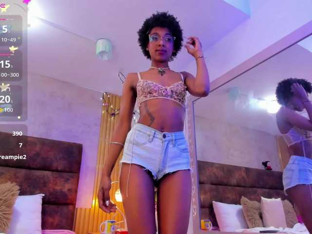 AnnieSanz live cam on BongaCams