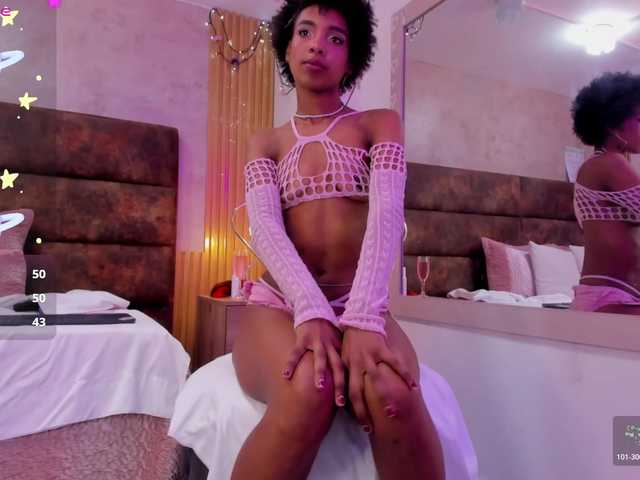AnnieSanz live cam on BongaCams