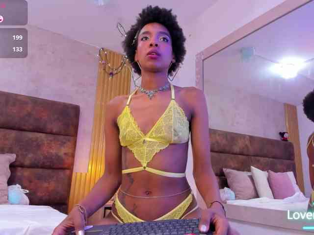 AnnieSanz webcam