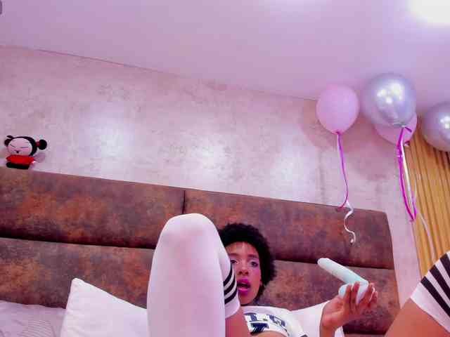 AnnieSanz webcam