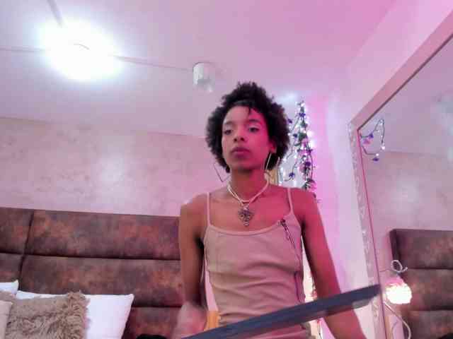 AnnieSanz webcam