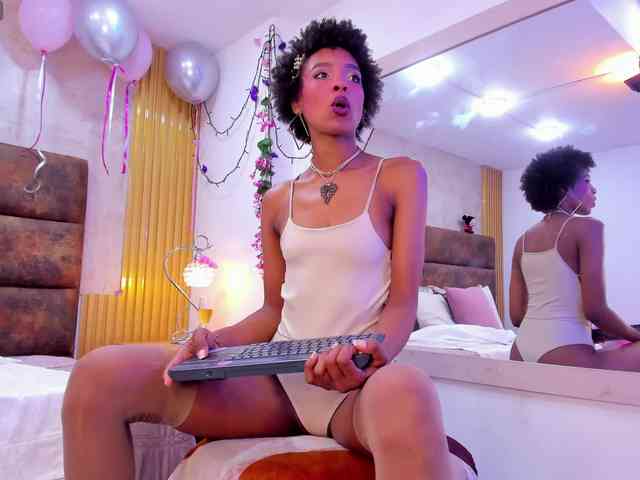 AnnieSanz webcam