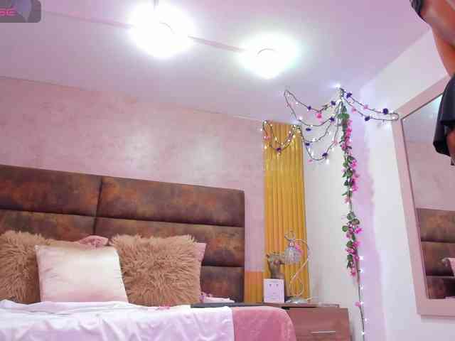 AnnieSanz webcam