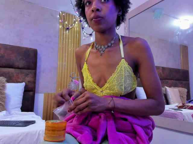 AnnieSanz webcam