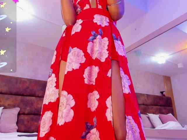 Model: AnnieSanz