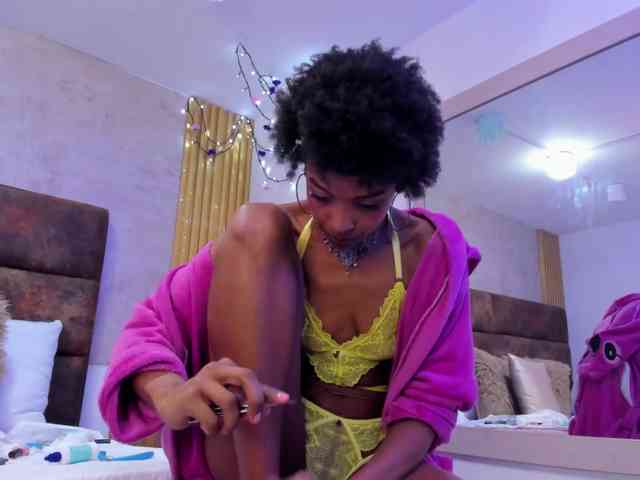 AnnieSanz webcam