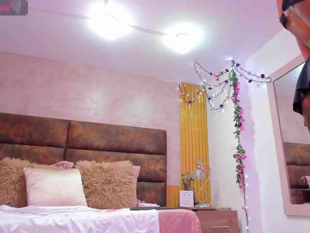 AnnieSanz webcam