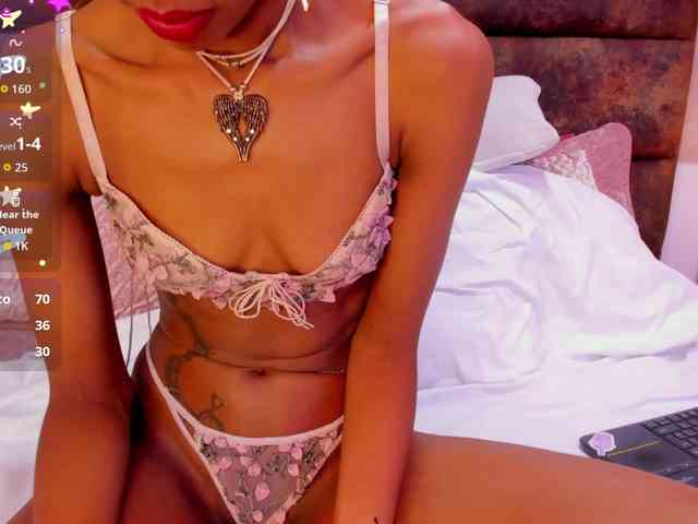 AnnieSanz webcam
