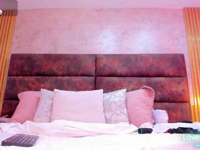 AnnieSanz webcam