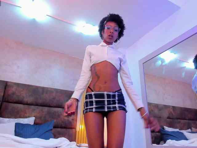AnnieSanz webcam