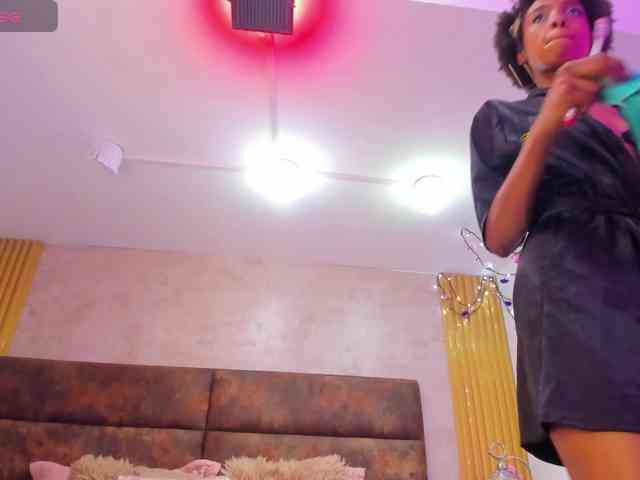 AnnieSanz webcam
