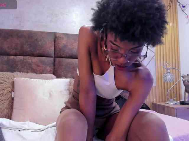 AnnieSanz webcam