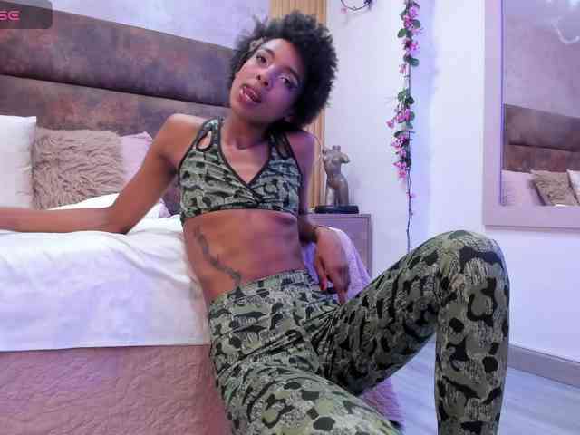 AnnieSanz webcam
