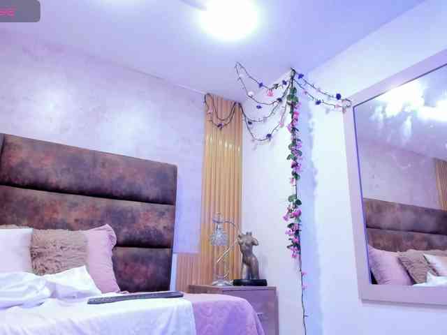 AnnieSanz webcam