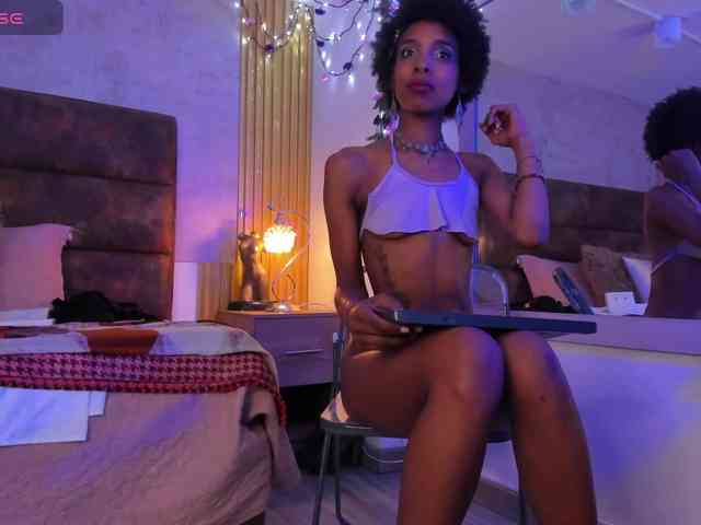 AnnieSanz webcam