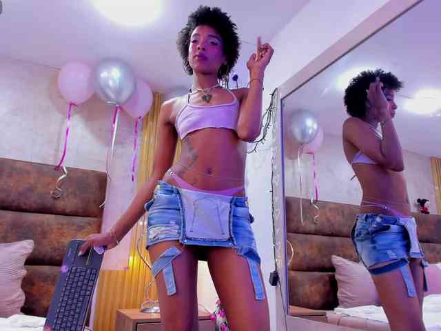 AnnieSanz webcam