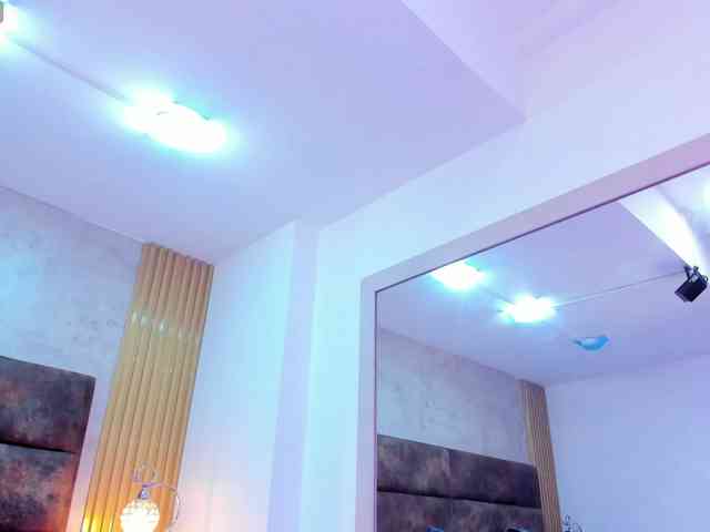 AnnieSanz webcam