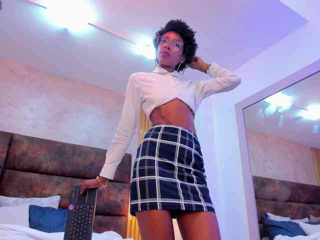 AnnieSanz webcam