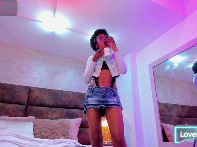 Modelo: AnnieSanz