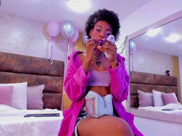AnnieSanz webcam