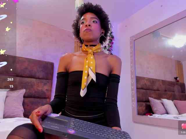 AnnieSanz webcam