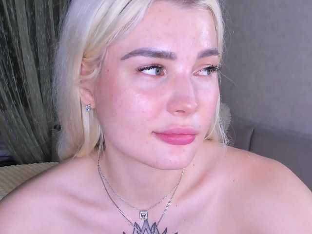 Sweeet-Barbie live cam on BongaCams
