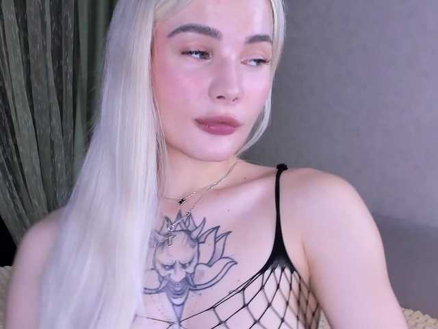 Sweeet-Barbie live cam on BongaCams