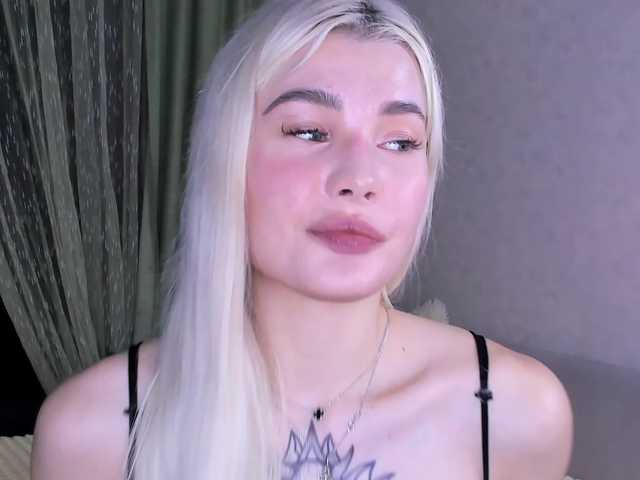 Sweeet-Barbie live cam on BongaCams