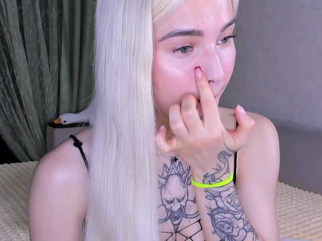 Sweeet-Barbie live cam on BongaCams