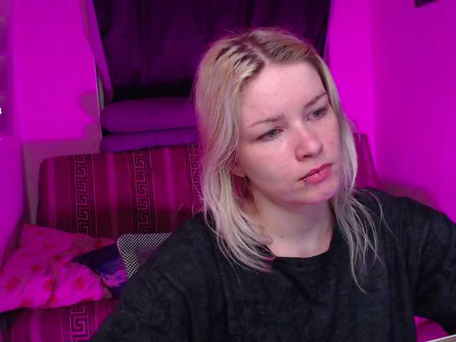 CherryNight666 live cam on BongaCams