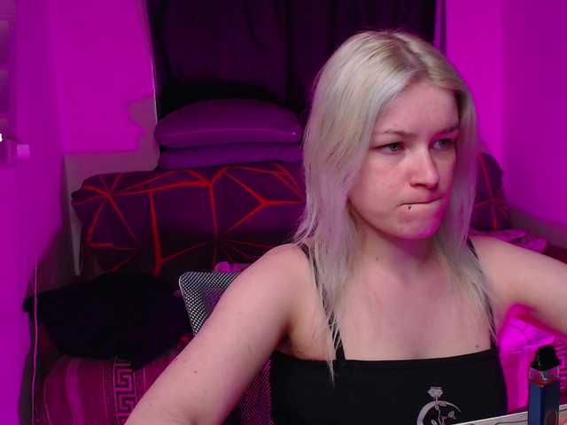 CherryNight666 live cam on BongaCams