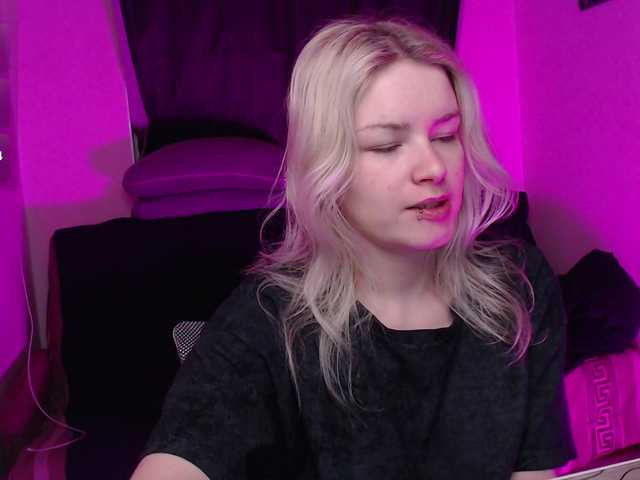 CherryNight666 live webcam show