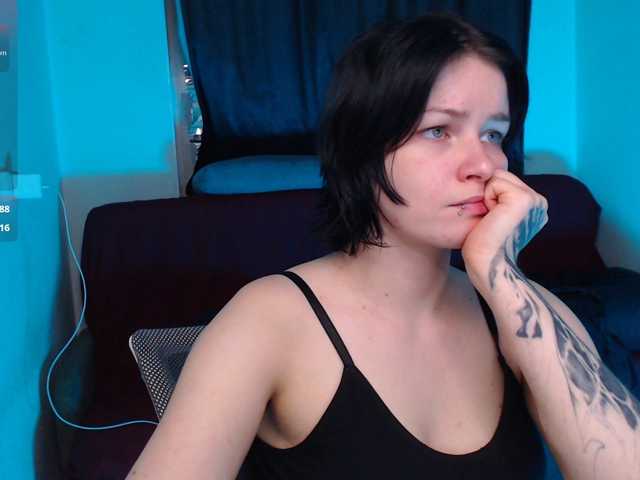 Cherrynight666 live cam