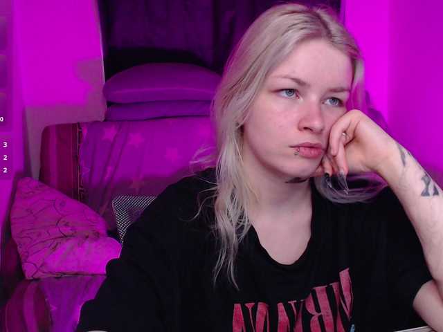 CherryNight666 live cam on BongaCams