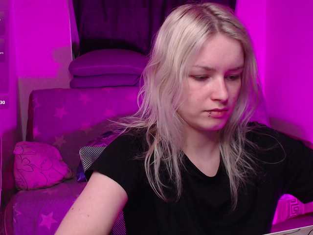 CherryNight666 live cam on BongaCams