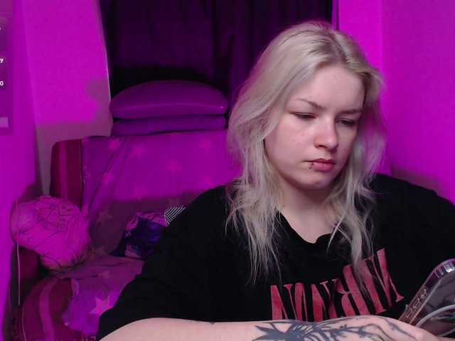 CherryNight666 live cam on BongaCams