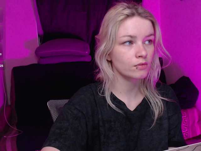 CherryNight666 cam en direct sur BongaCams