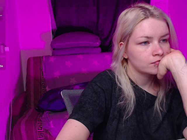 CherryNight666 live cam on BongaCams
