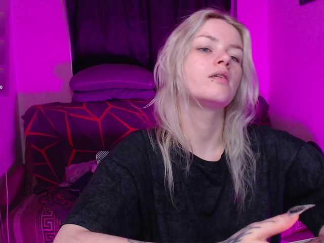 CherryNight666 live cam on BongaCams