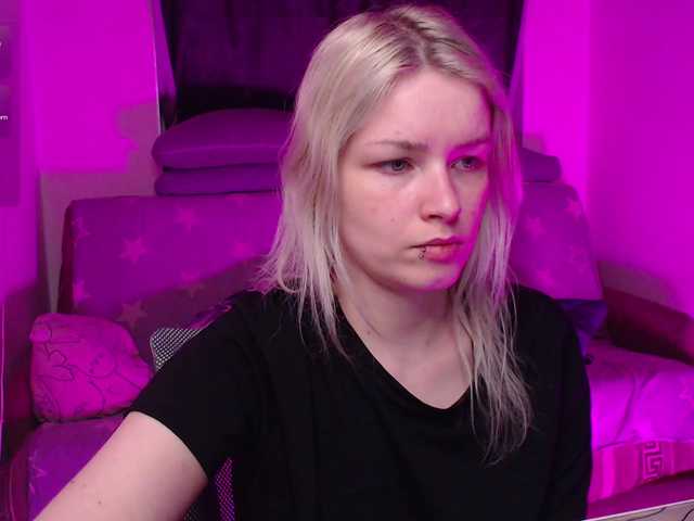CherryNight666 live cam on BongaCams