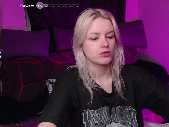 CherryNight666 webcam